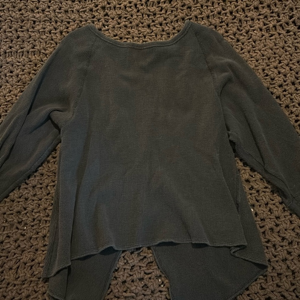 We the Free split back Henley